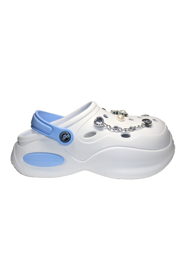 Beli medicinski cokli z modrim vzorcem za ženske - Cokli z našitimi detajli