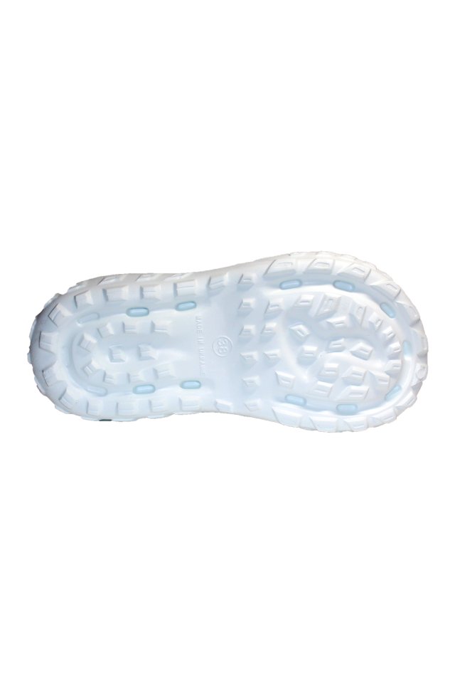 Beli cokli za ženske z aplikacijami