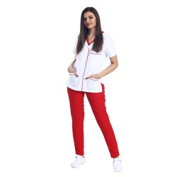 Medicinska obleka, sestavljena iz bele bluze z rdečim paspolom in rdečih hlač z elastiko