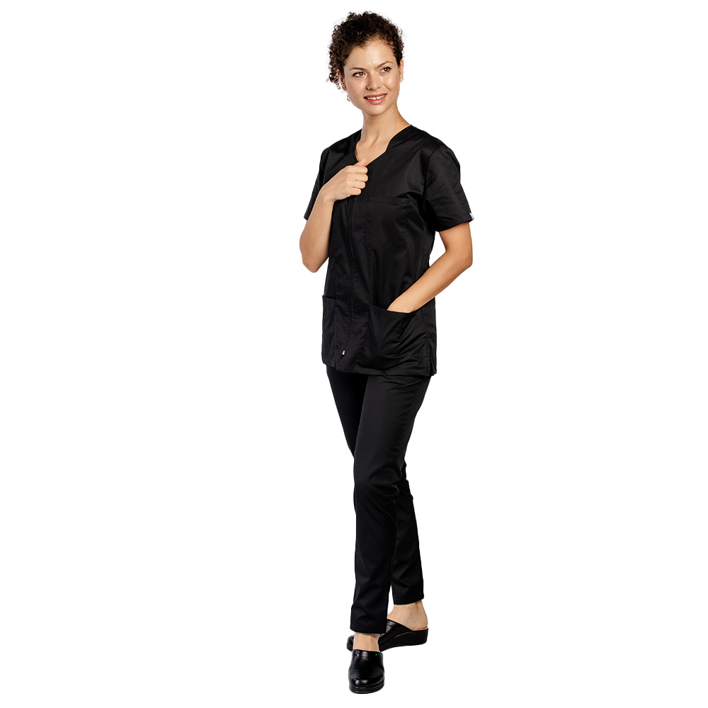 Črn medicinski kombinezon, z bluzo na zadrgo, tremi žepi in črnimi hlačami 
